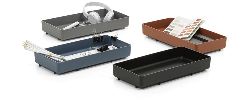 Chap tray